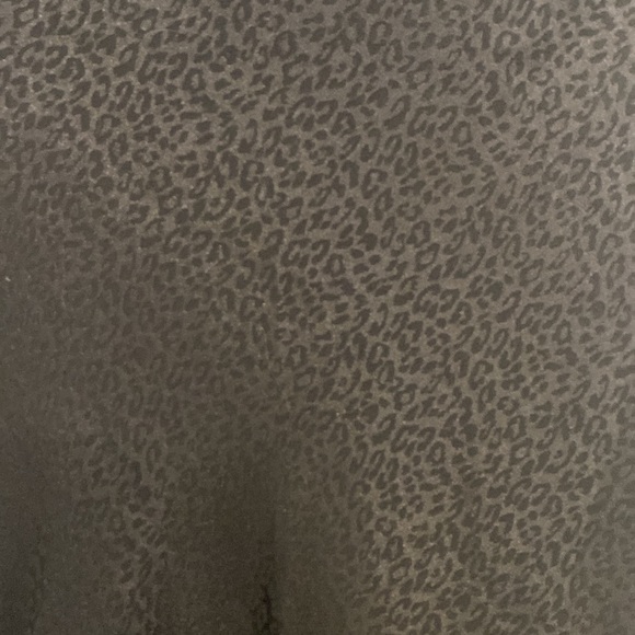 LEOPARD PRINT BIAS CUT MIDI SKIRT - Picture 6 of 7